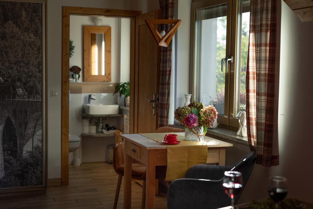 Apartment U Harrego Ii Przy Stawie Klimatyzacja,balkon,sauna , Balia, Ogrod,parking Kudowa Zdroj